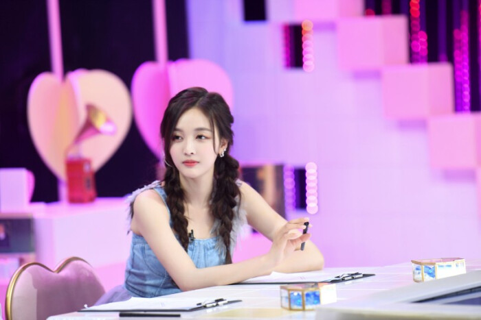 火箭少女——吴宣仪