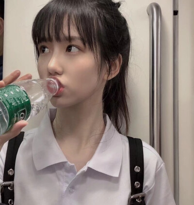 真人可爱女头闺蜜