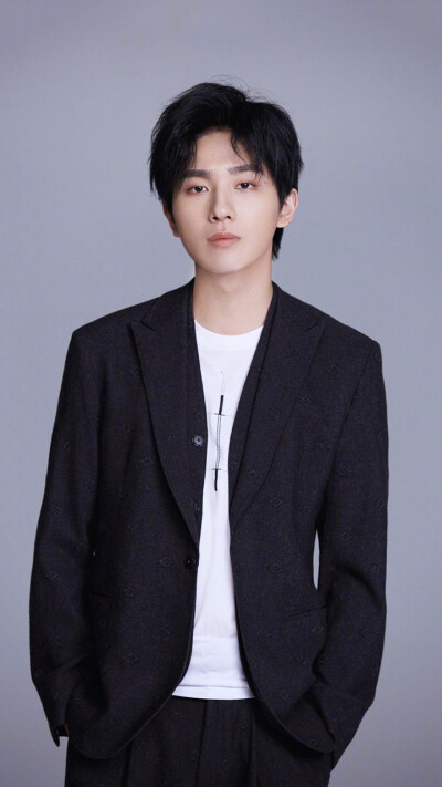 爱豆--李宏毅