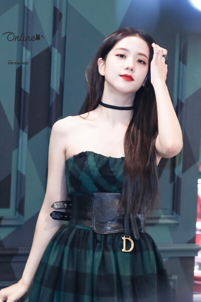 jisoo dior pop up store开业