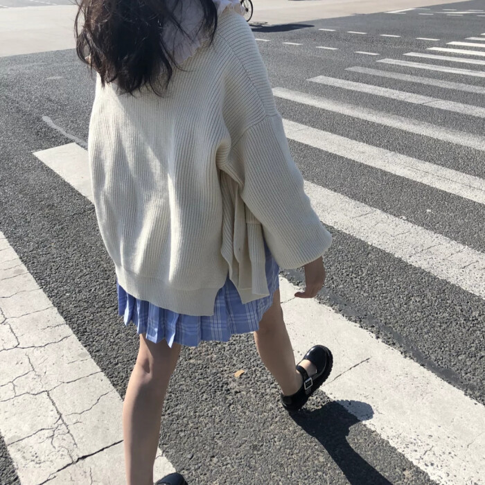 背景封面 女生