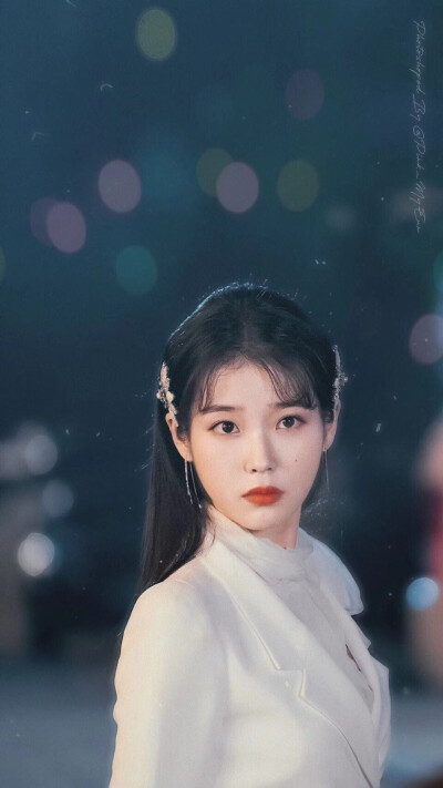 iu 李知恩