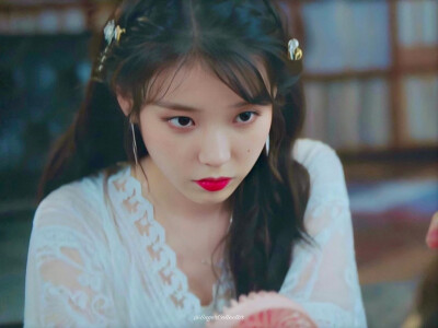 李知恩 iu