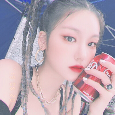 itzy 黄礼志 头像 自修禁二改 拿图赞 二传注明倾颜