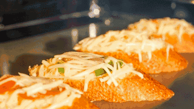 记得按时吃饭.