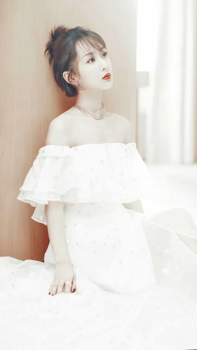 杨紫壁纸.