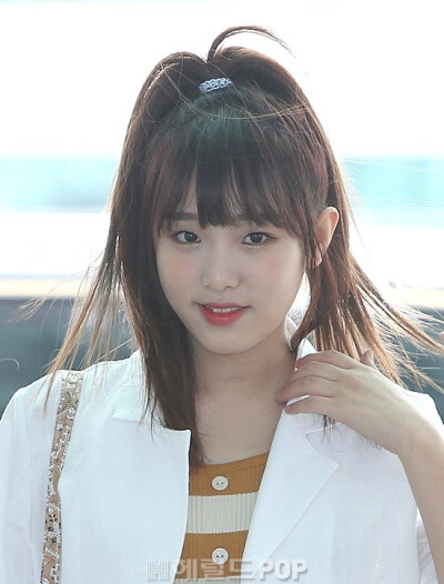 izone/崔睿娜/崔艺娜/椰奶/yena/崔虚势/小黄鸭/崔candy/脆椰奶/小脆