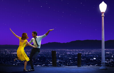 《 lalaland》讲的是