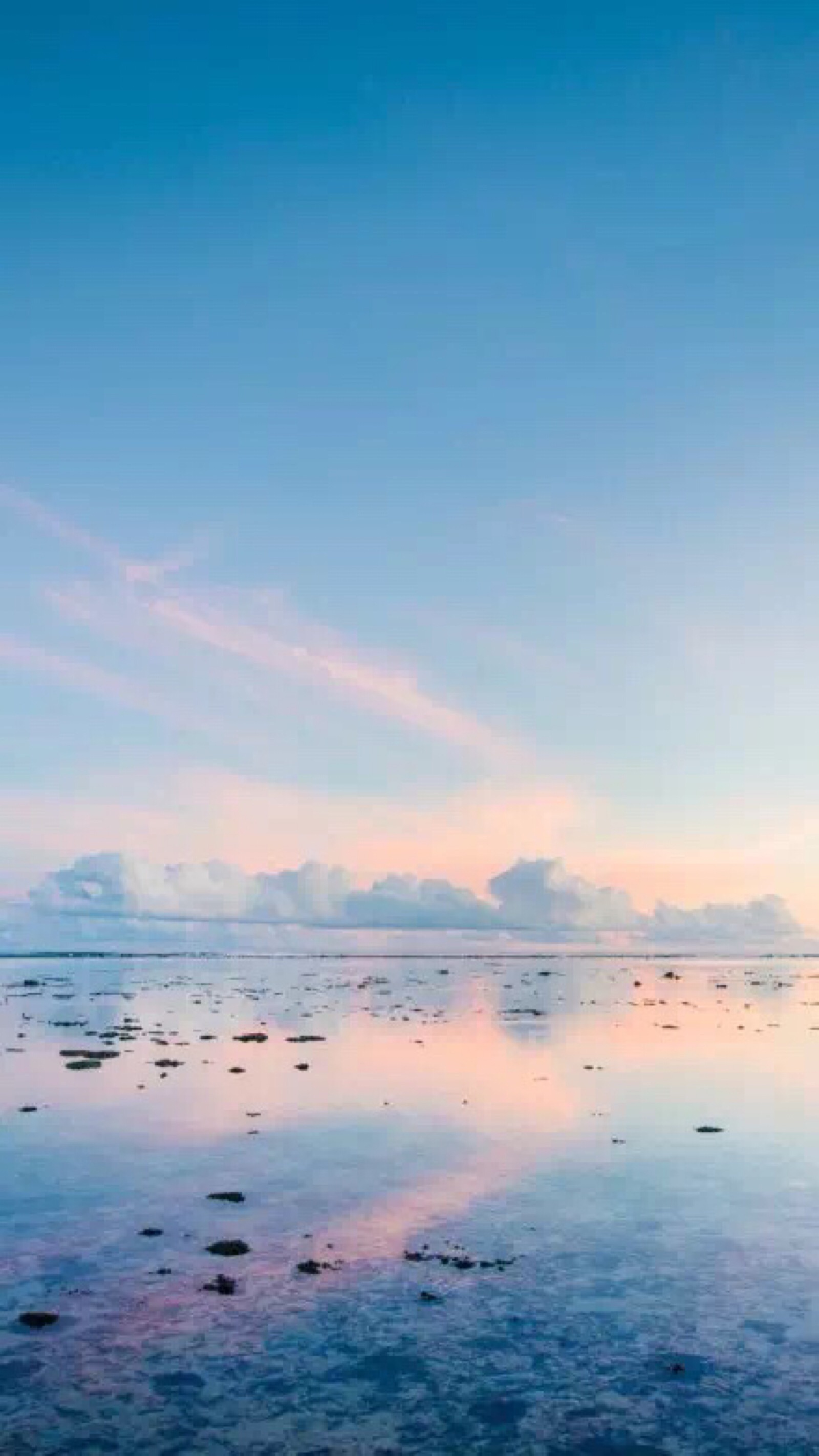 『天空与海』壁纸 | 大图