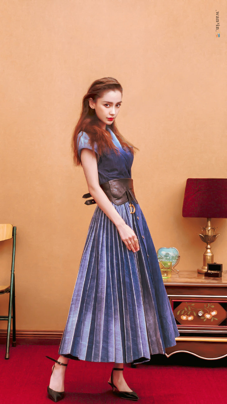杨颖(angelababy),1989年2月28日出生于上海市,华语影视女演员,时尚