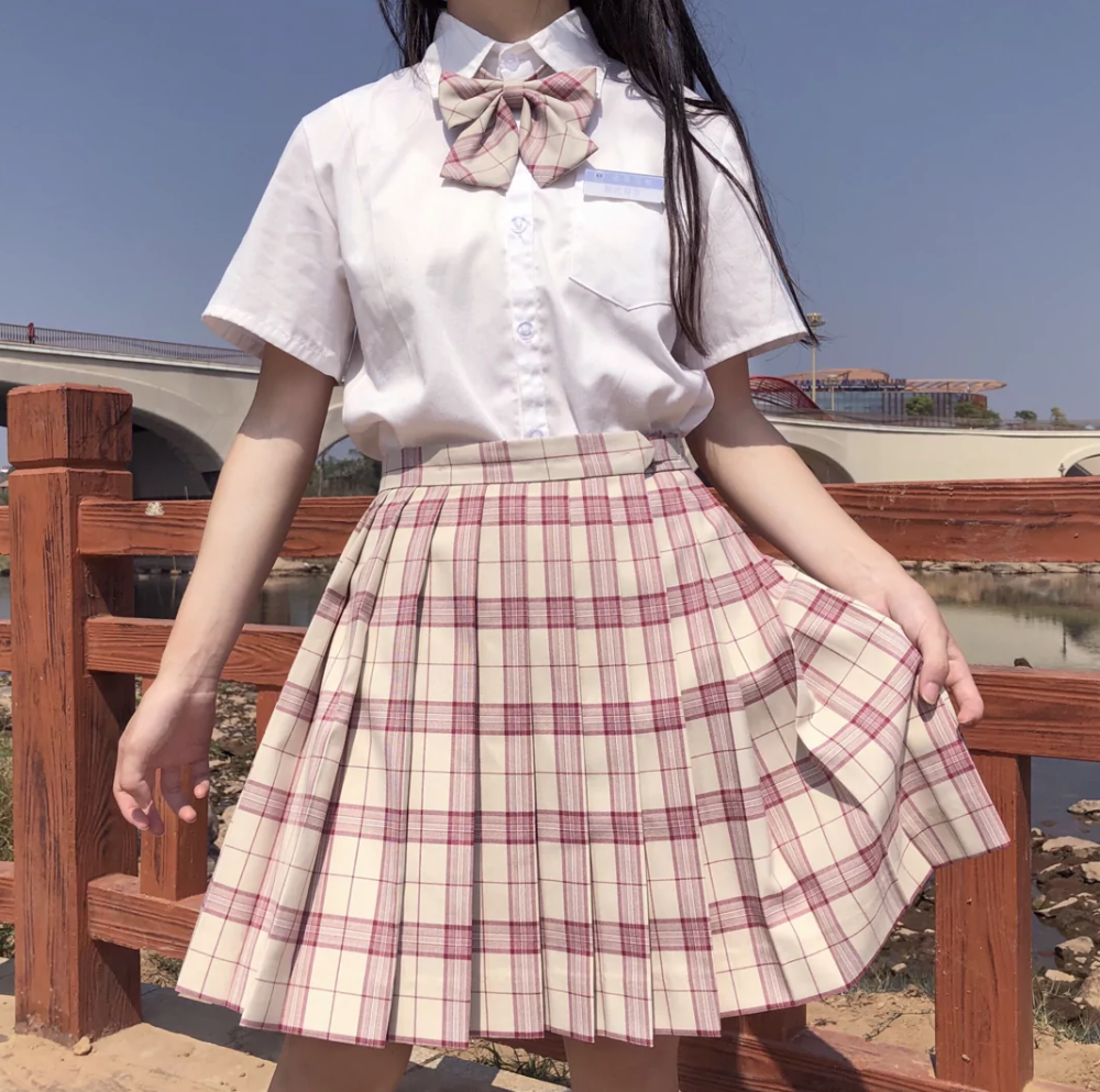 格裙 女生头像