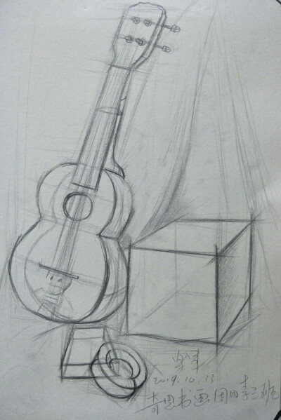 乐军素描石膏教学图解第一阶段内容《结构透视》《小吉他,正方体,纸盒