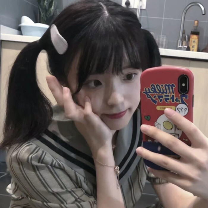 女生头像 在这个世界上你是我最喜欢的73