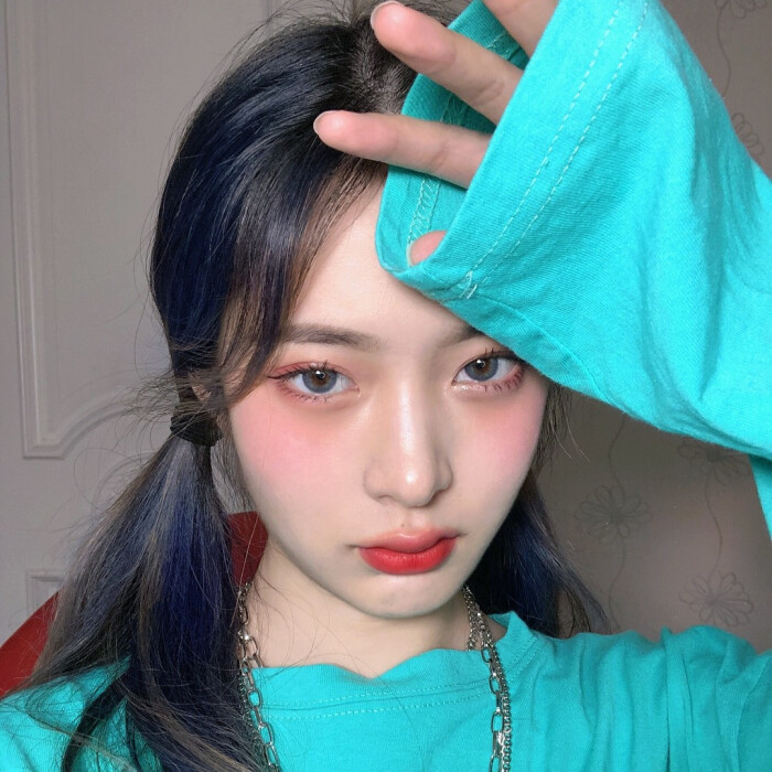 头像女#你的中国女孩