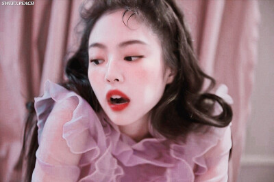 jennie蜜桃心动日记