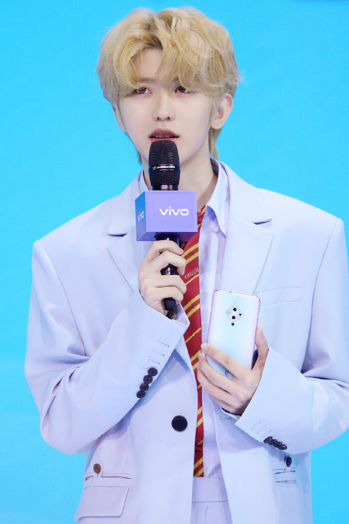 2019.11.14 vivo s5发布会蔡徐坤