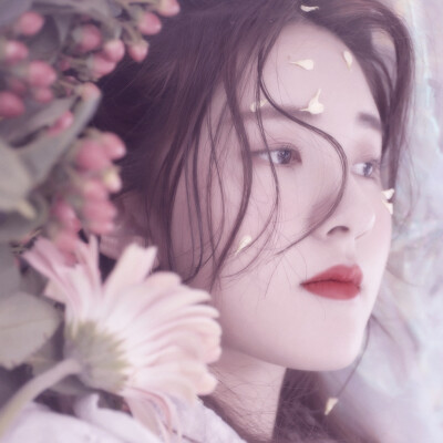 自制赵露思滤镜头像拿图点赞 评论 收藏二传标明dt吧唧一口林浅禁止二
