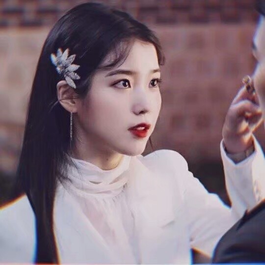 李智恩 iu