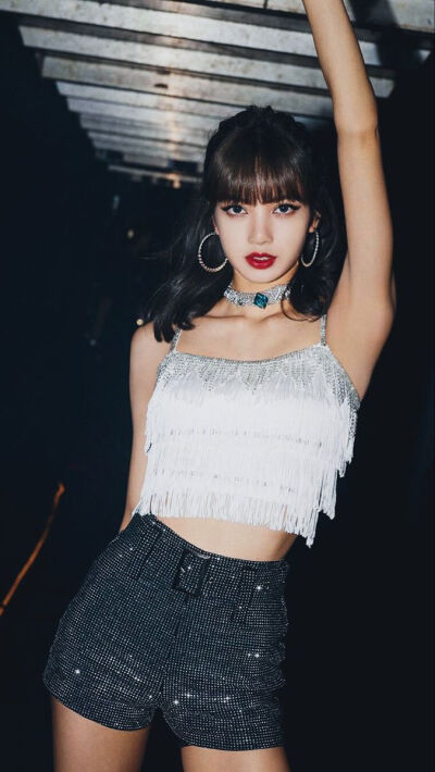 lisa blackpink 粉墨美女明星壁纸手机壁纸