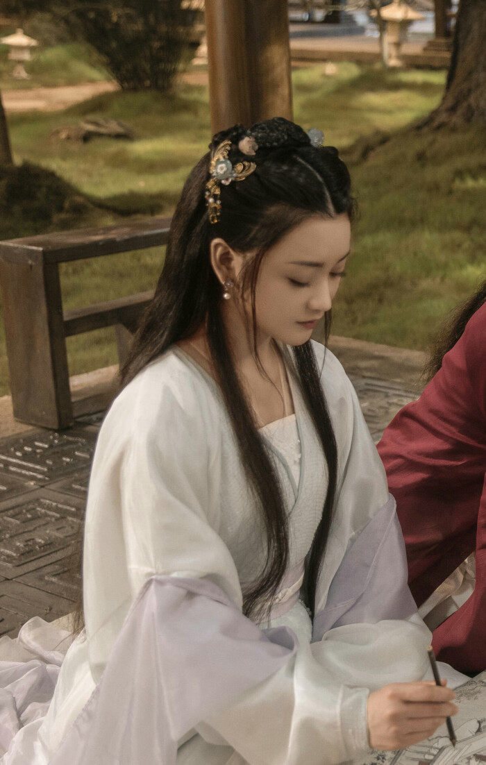 王一菲 