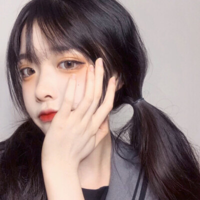 玩网优质干净女头//二传注明堆糖憨憨头像库