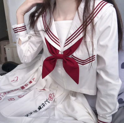 jk制服头像(白狐)