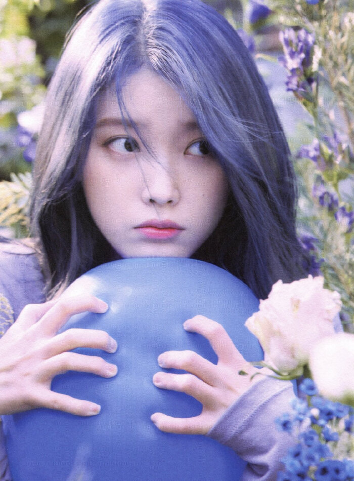 iu 李知恩