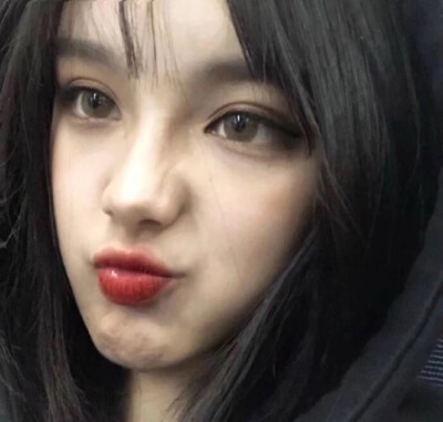 玩网优质干净女头//二传注明堆糖憨憨头像库