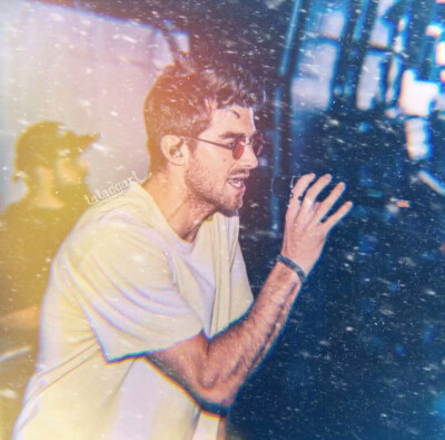 the chainsmokers