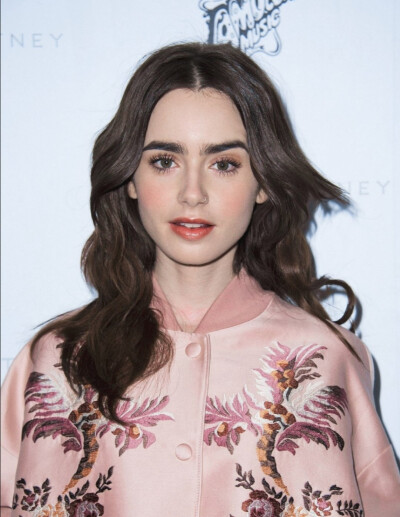 lily collins 莉莉柯林斯 美美哒