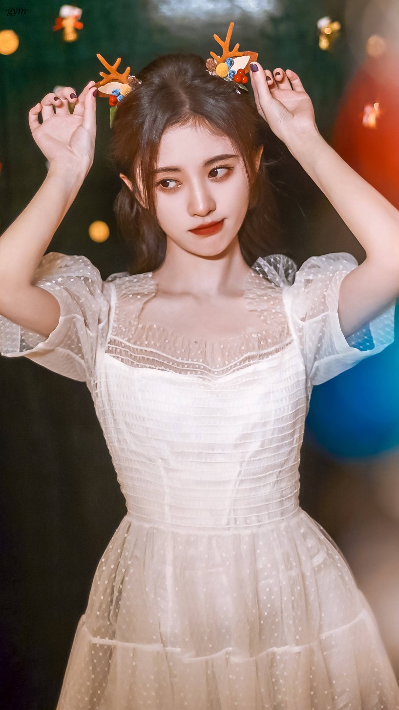 鞠婧祎壁纸