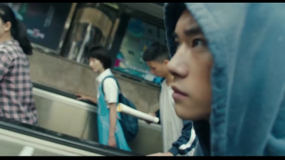 《少年的你》易烊千玺 周冬雨