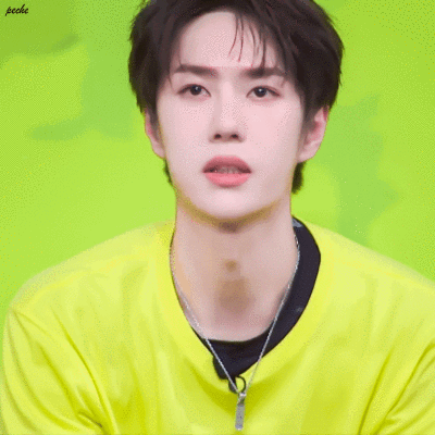 极限青春 截修 @uniq-王一博 (这个认真的小表情耐看)