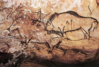 西班牙 阿尔塔米拉洞穴《受伤的野牛》 3.法国 拉斯科洞窟 内景 4.