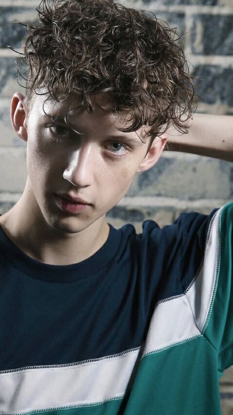 troye sivan