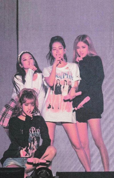 粉墨lisa rose jennie jisoo