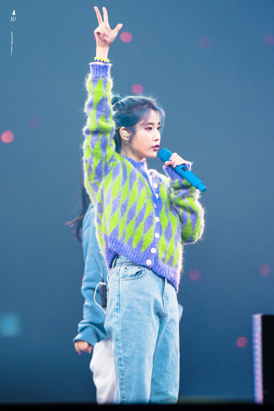 iu 李知恩 头像 演唱会 写真 高清