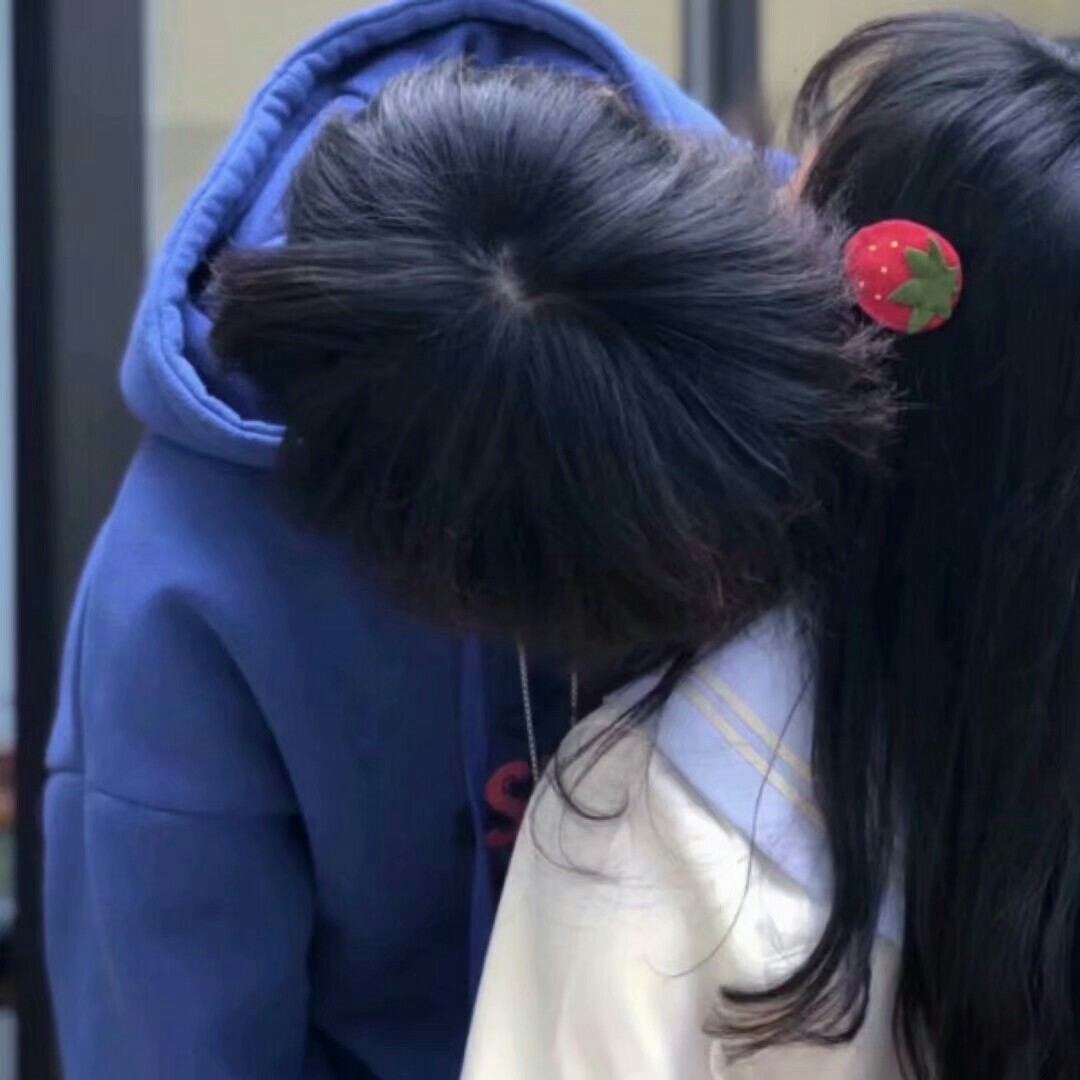 真人情侣头像