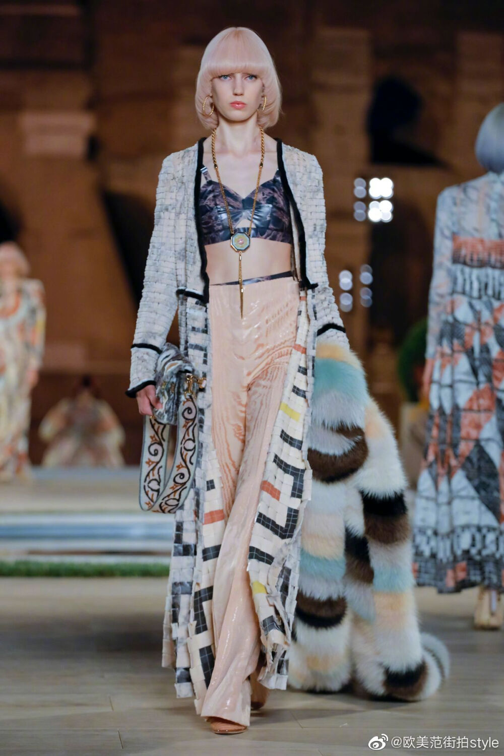 fendi fall ——2019 - 堆糖,美图壁纸兴趣社区