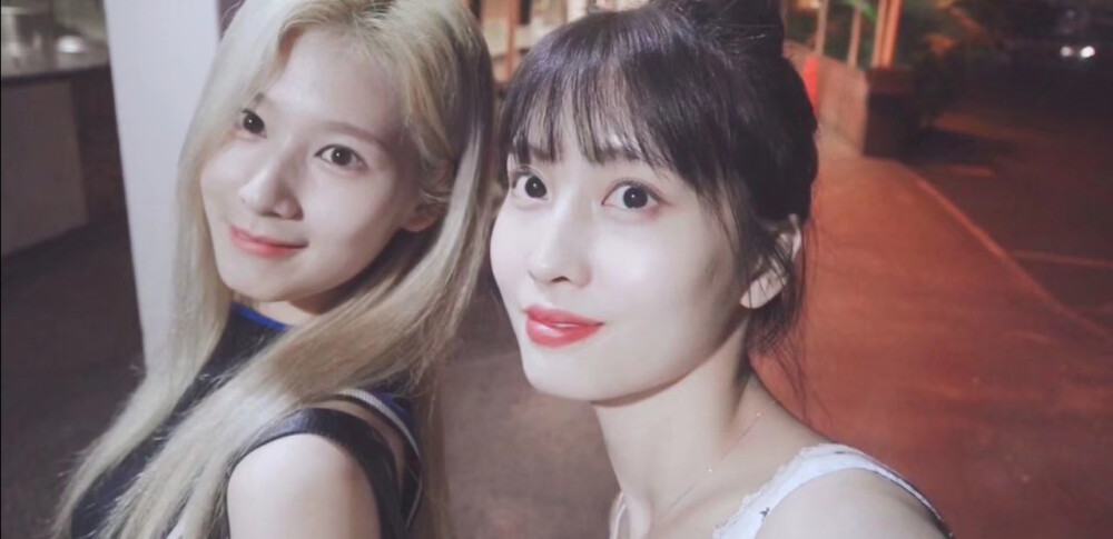 sana&momo