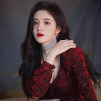 鞠婧祎头像