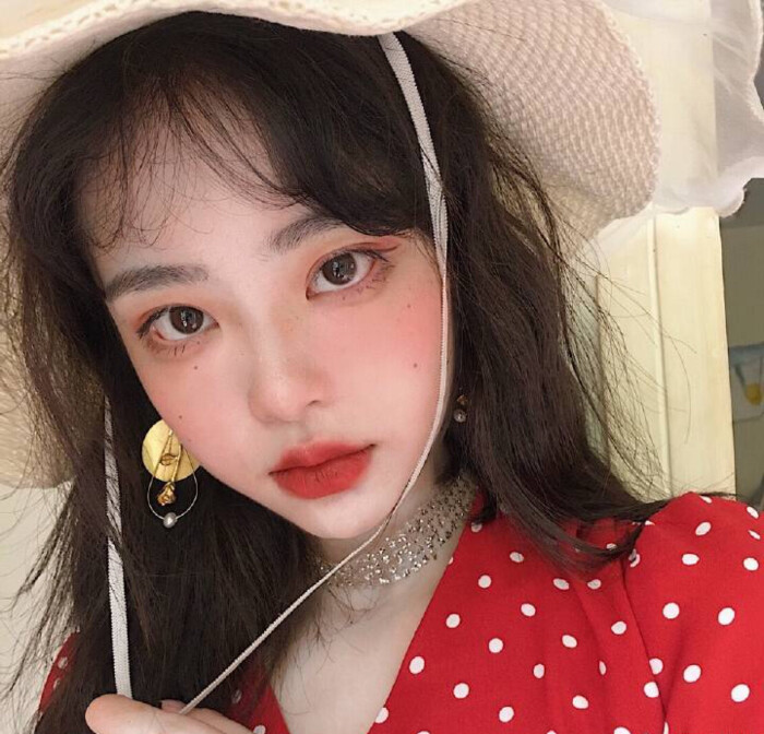 好看可甜可盐系美少女~