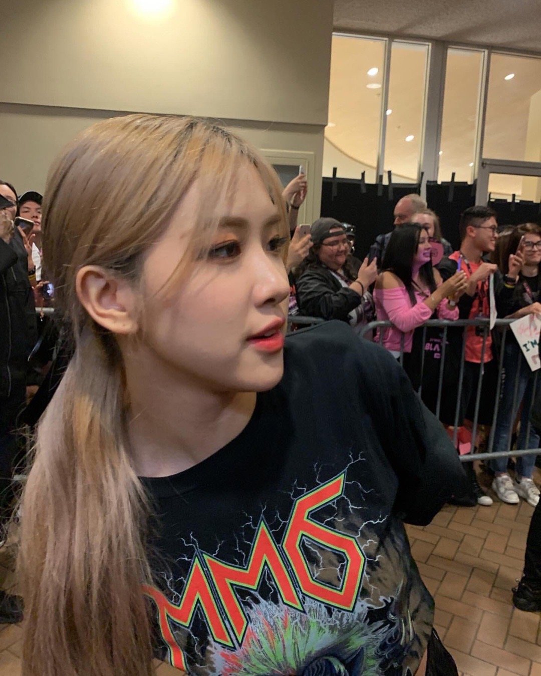 blackpink rosé 朴彩英 高清 壁纸