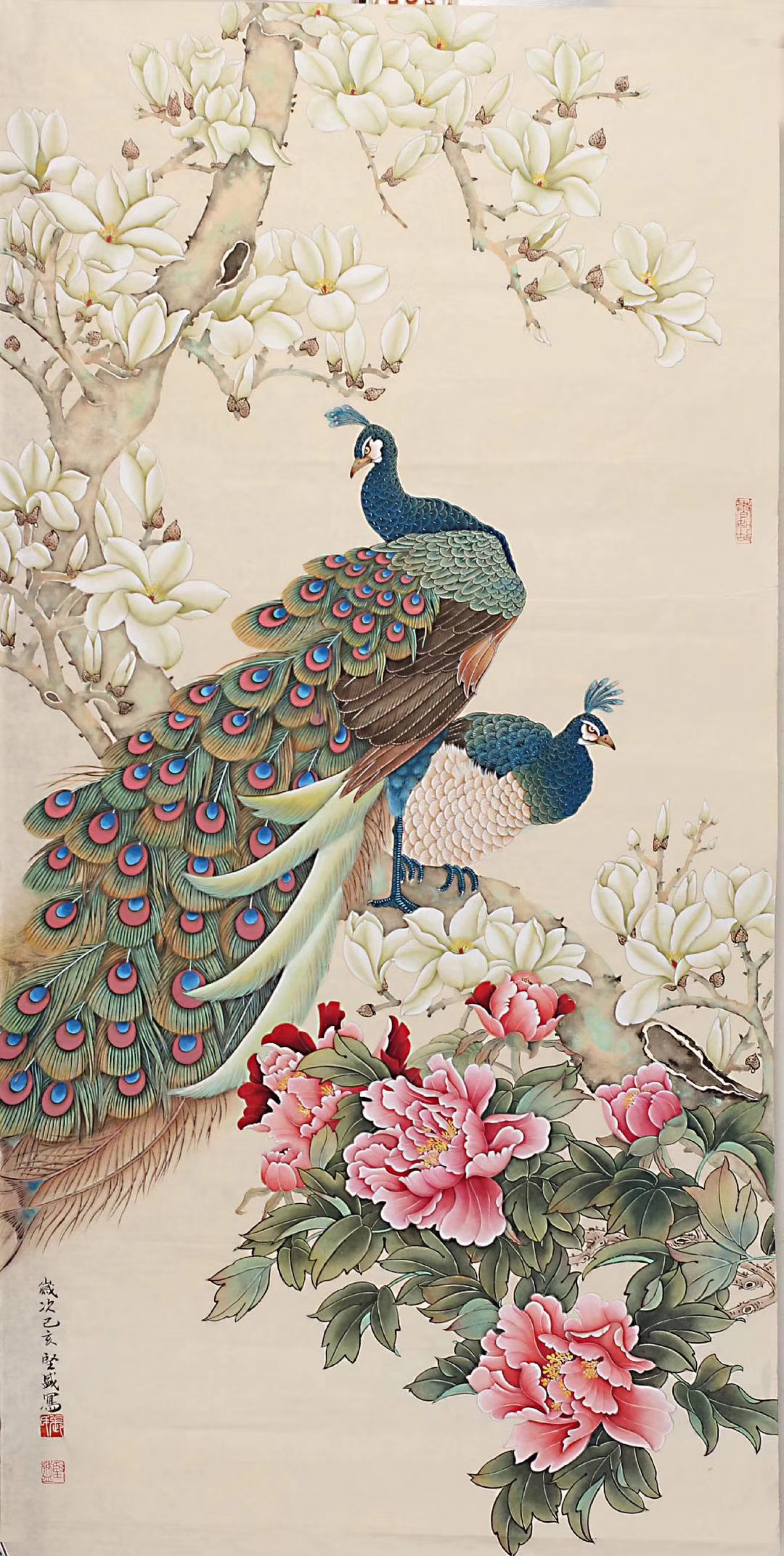 张坚盛聪慧好学,师法古今,遍览古今精品画作,吸取名家画风画技,融会