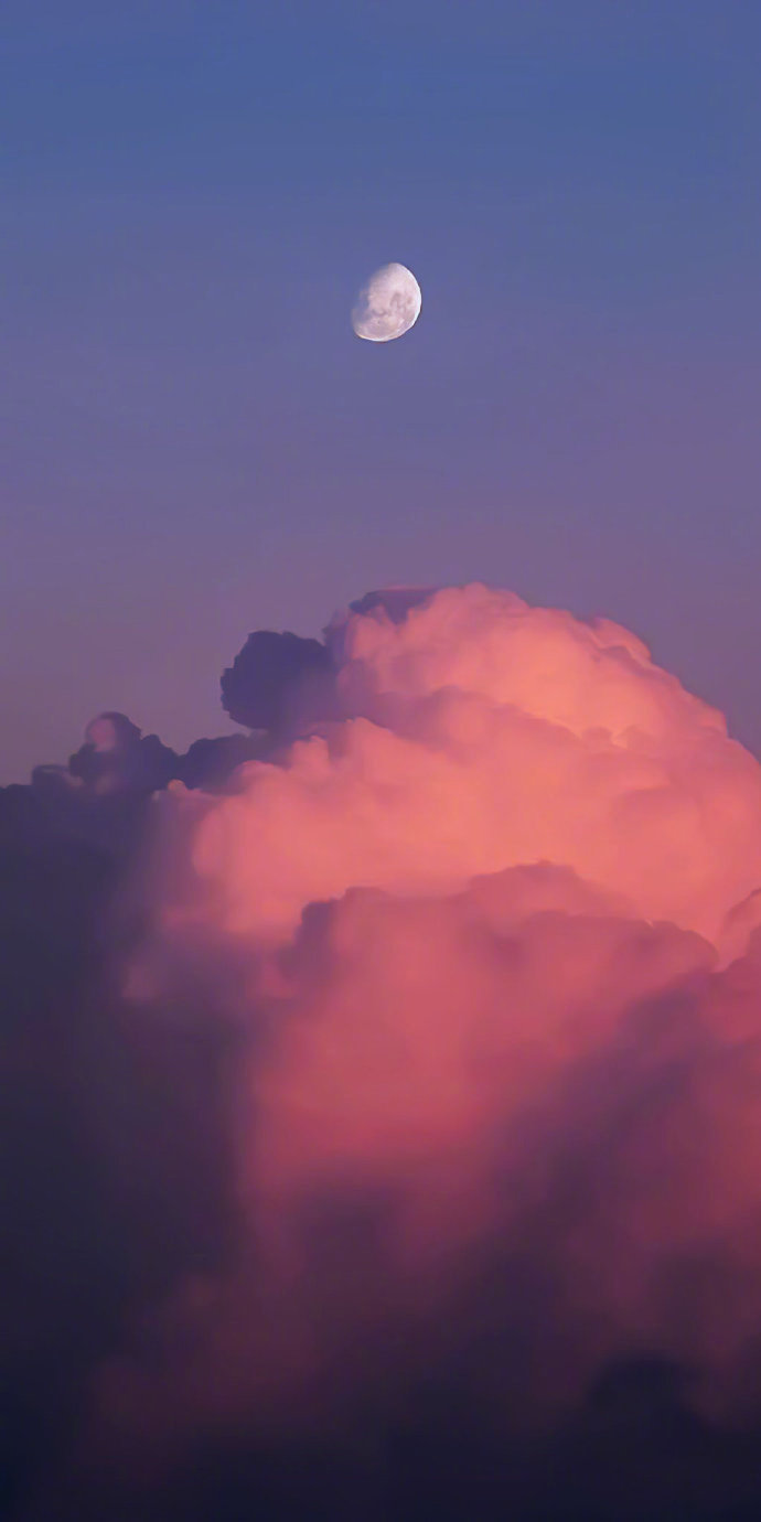云朵是藏进天空里的棉花糖你是我亿万星河里的白月光