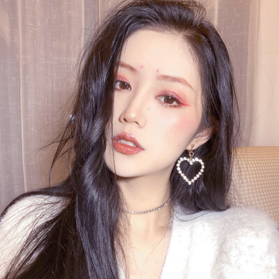 小熊炼乳 自截 女生头像 style:闺蜜姐妹头像/御姐头像/成熟女生头像
