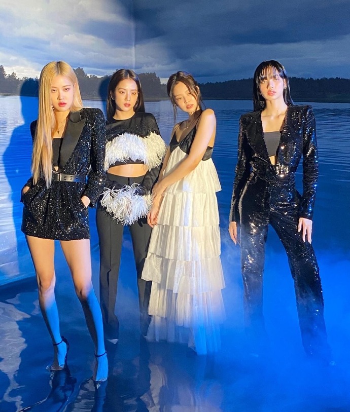 blackpinkvoguekorea3月刊相关画报