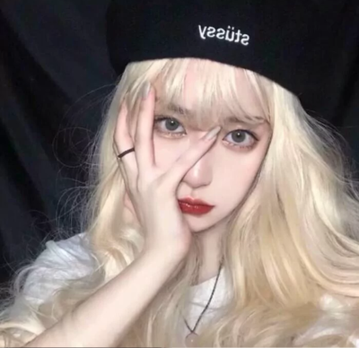 各种发色的女生头像. 抱图吱一声,谢谢