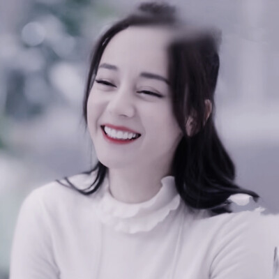 迪丽热巴滤镜头像