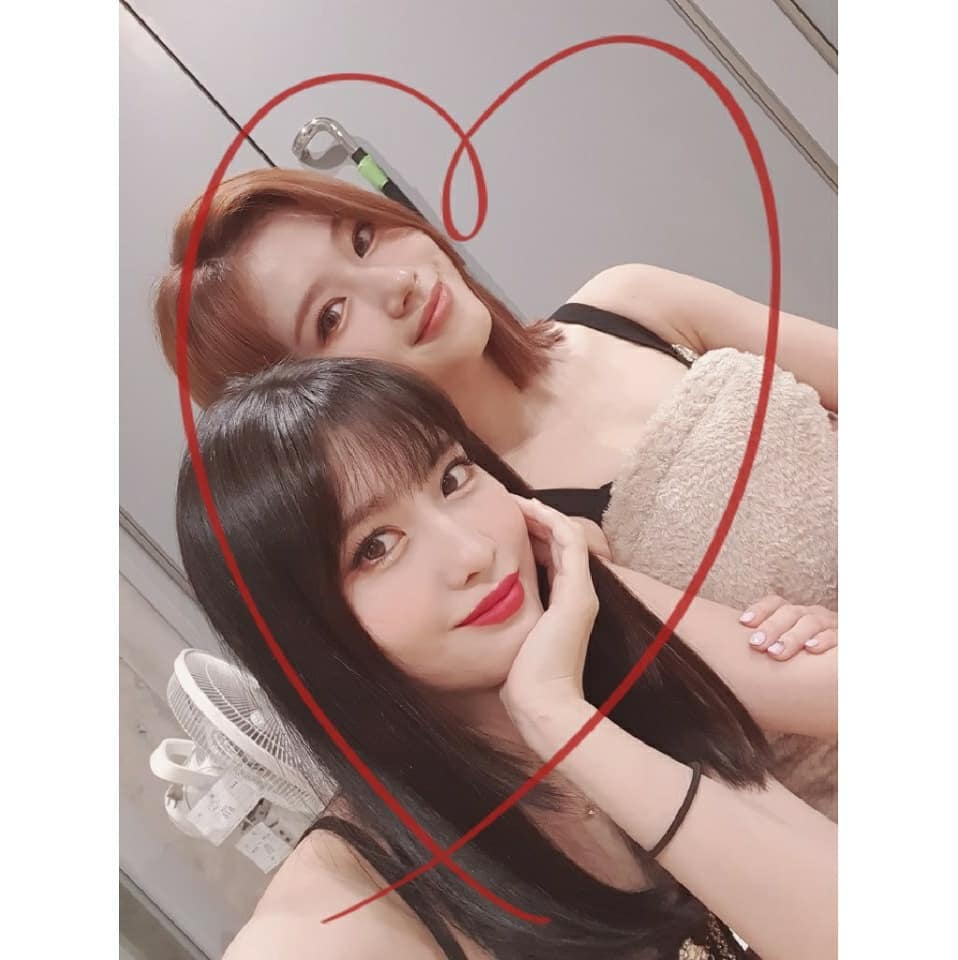 sana & momo